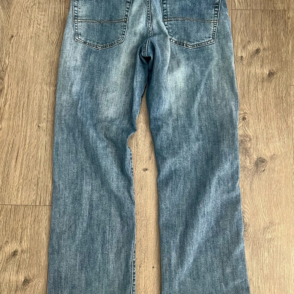 Lucky Brand Men’s 181 Relaxed Straight Jeans W31 L30 Medium Wash Denim EUC​ - Picture 3 of 5